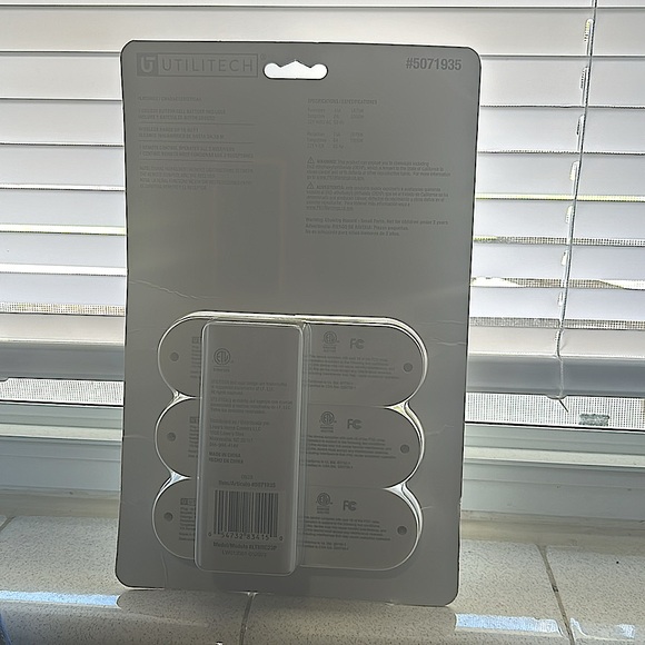 3 piece wireless Outlets - Picture 2 of 2